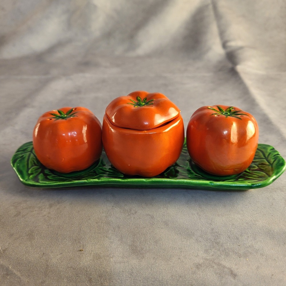 Vintage Red Tomato Salt Pepper & Sugar Shaker Set With Leaf Tray Occupied Japan